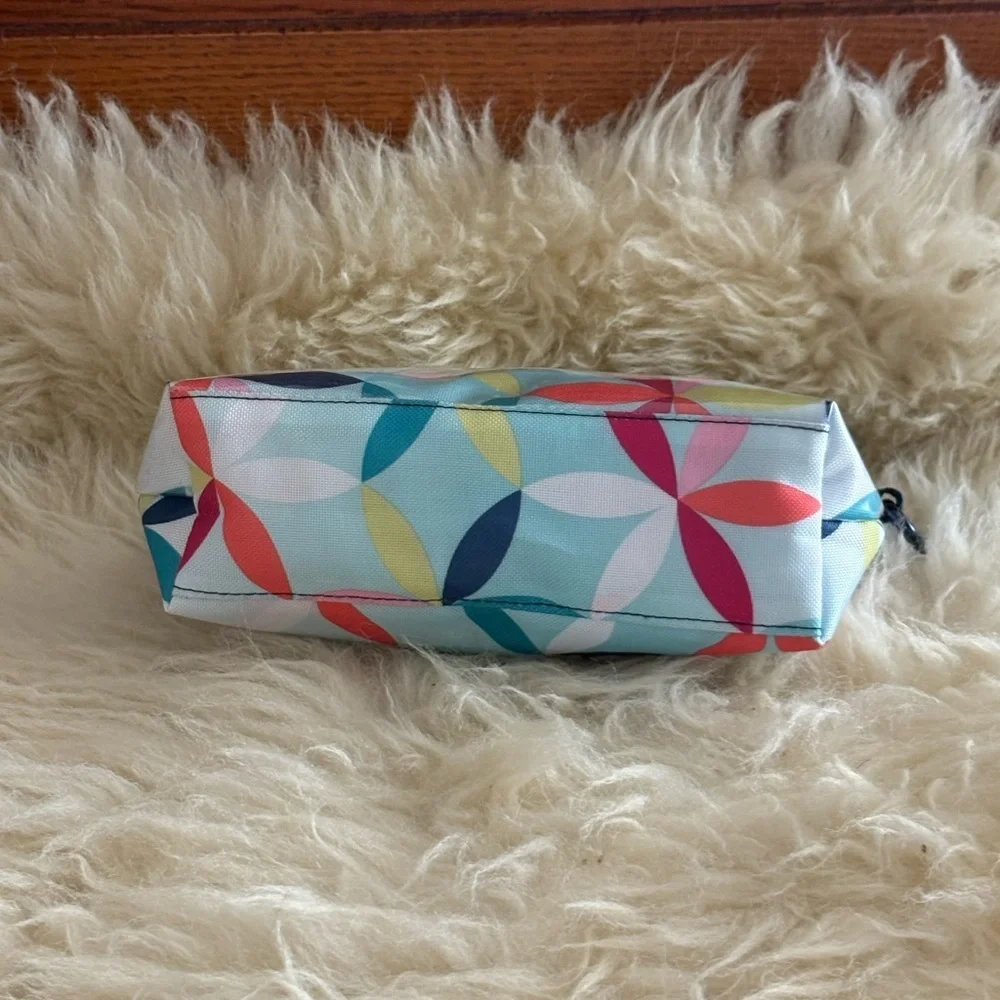 Thirty-One Blue Multicolor Floral Cosmetic Bag